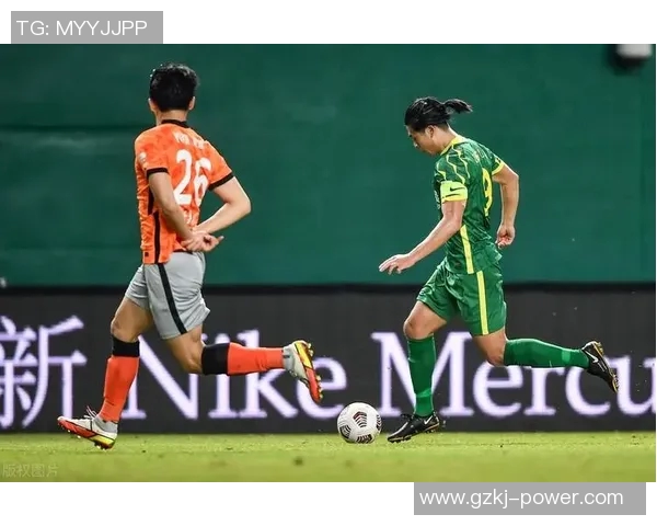 牛角庆典足球明星的独特庆祝动作引发热议与模仿